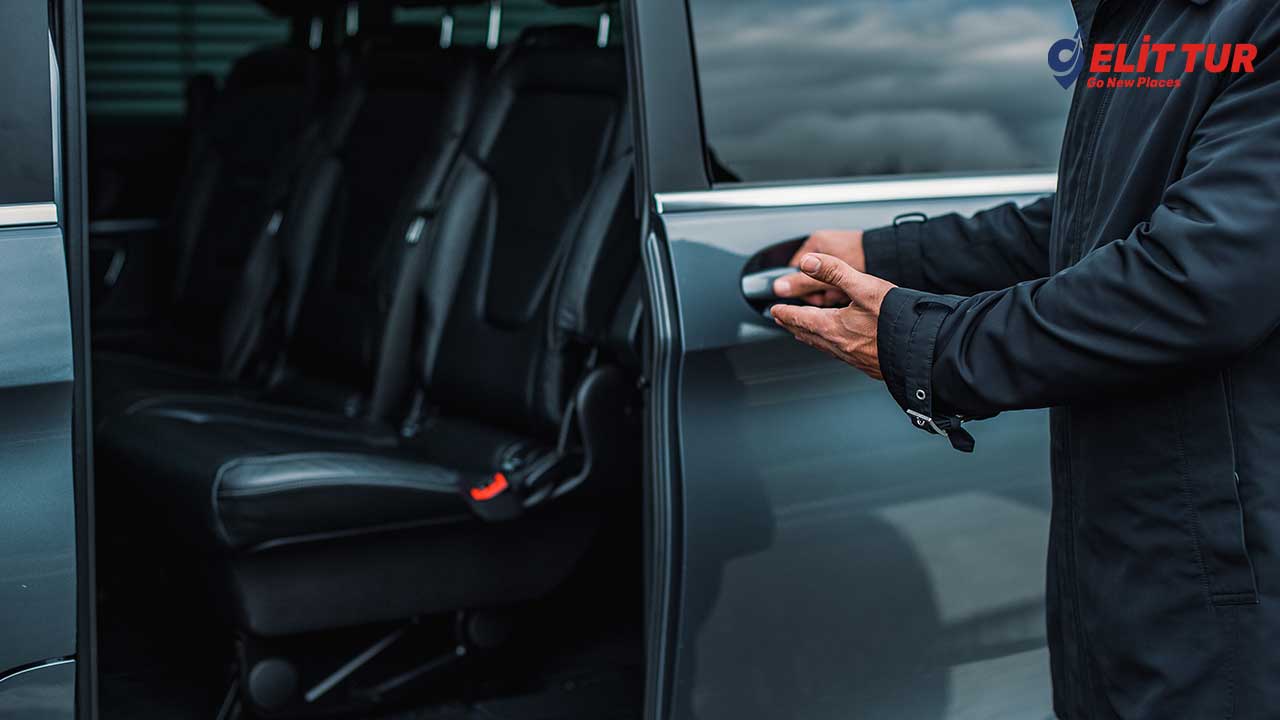 VIP Transfer İzmir – Elit Tur ile Lüks ve Konforun Adresi